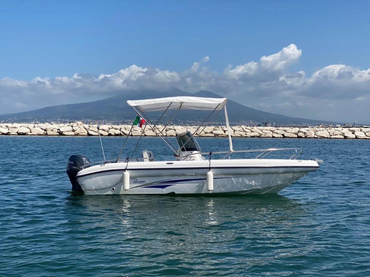Appartamento Raimo House Castellammare di Stabia Esterno foto